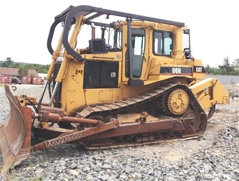 Dozers/tracks Caterpillar D6H