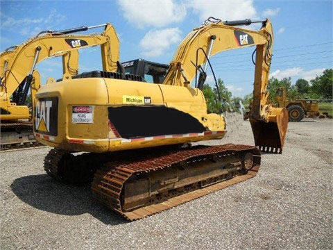 Excavadoras Hidraulicas Caterpillar 320DL usada a buen precio Ref.: 1418326082879693 No. 4