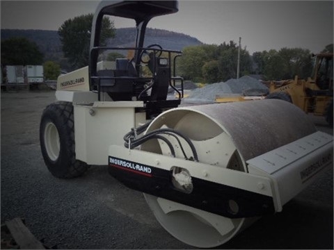 Compactadora Vibratoria Ingersoll-rand SD100D