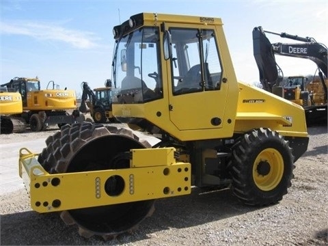 Compactadora Vibratoria Bomag BW177PDH usada a la venta Ref.: 1418418917961533 No. 3