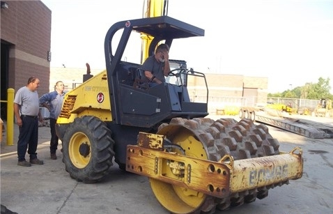 Compactadora Vibratoria Bomag BW177PDH en buenas condiciones Ref.: 1418429288495177 No. 3