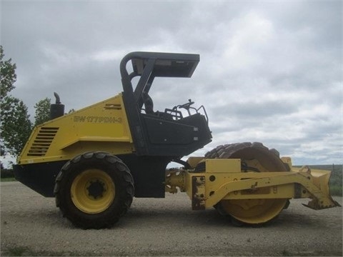 Compactadora Vibratoria Bomag BW177PDH de bajo costo Ref.: 1418430443396741 No. 4