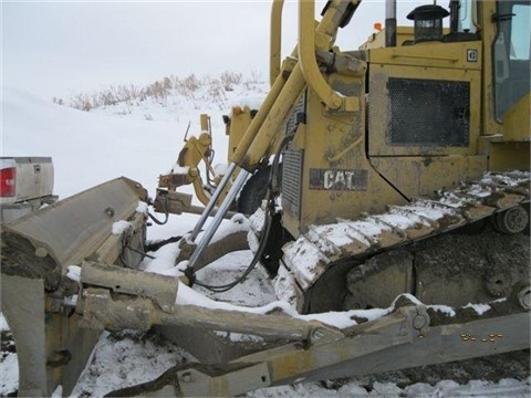 Dozers/tracks Caterpillar D6H