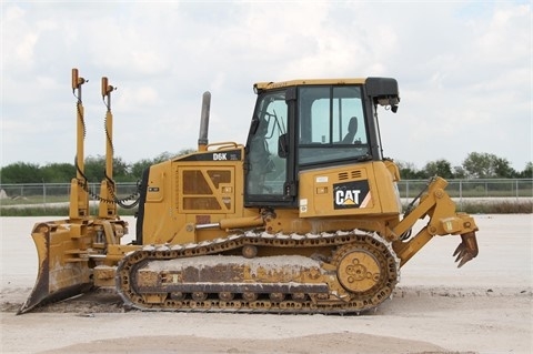 Tractores Sobre Orugas Caterpillar D6K seminueva en venta Ref.: 1418749883701456 No. 2