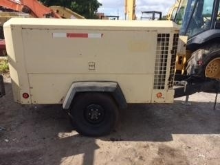 Compresores Ingersoll-rand 375 CFM de medio uso en venta Ref.: 1418923862402342 No. 3