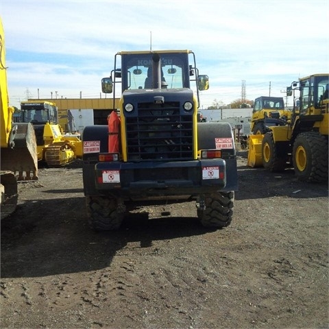 Cargadoras Sobre Ruedas Komatsu WA270 en venta, usada Ref.: 1419293826813972 No. 2