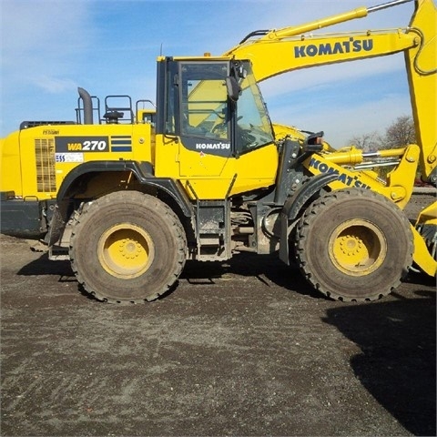 Cargadoras Sobre Ruedas Komatsu WA270 en venta, usada Ref.: 1419293826813972 No. 4