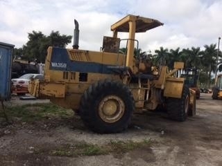 Wheel Loaders Komatsu WA350