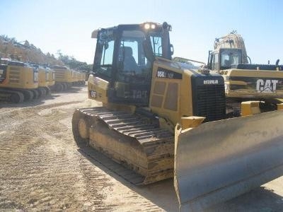 Dozers/tracks Caterpillar D5K