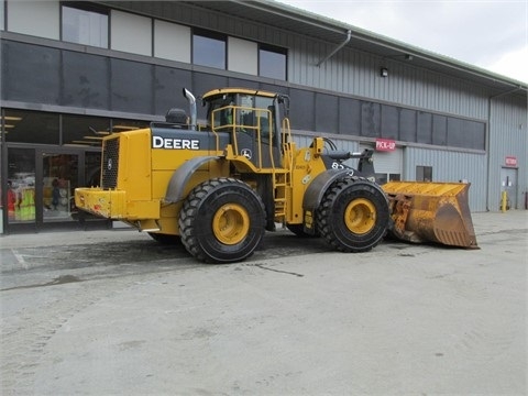 Cargadoras Sobre Ruedas Deere 824J en venta, usada Ref.: 1419970906168923 No. 4