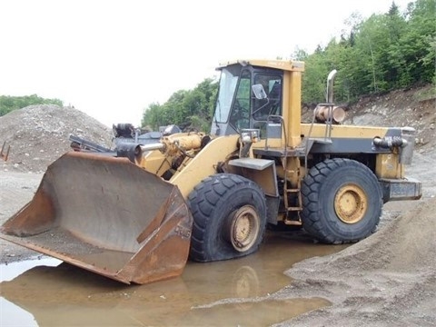 Cargadoras Sobre Ruedas Komatsu WA500 seminueva en perfecto estad Ref.: 1420046429930201 No. 2