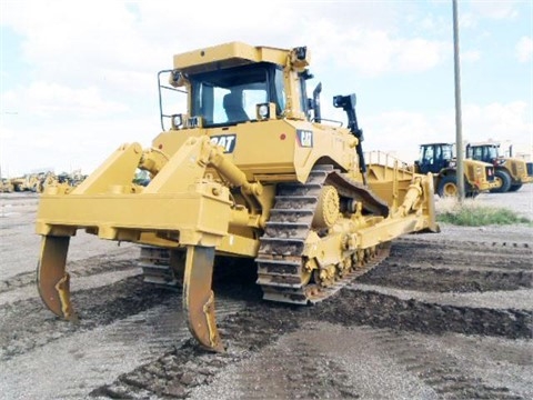 Dozers/tracks Caterpillar D8T