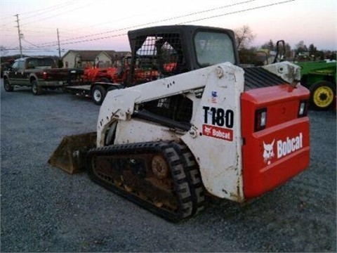 Minicargadores Bobcat  T180K importada de segunda mano Ref.: 1420585247778320 No. 3