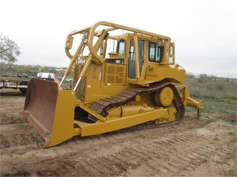 Tractores Sobre Orugas Caterpillar D6T en venta Ref.: 1420668775120516 No. 2