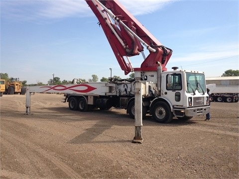 Bombas Para Concreto Mack MR688S usada Ref.: 1420732119508296 No. 3