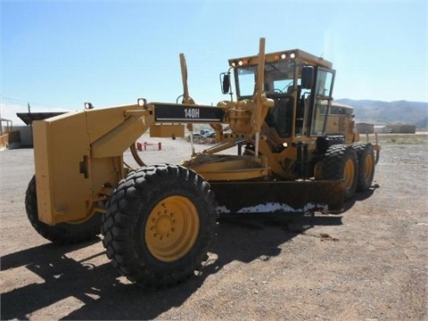 Motoconformadoras Caterpillar 140H de medio uso en venta Ref.: 1420749222892014 No. 4