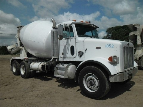 Mezcladoras De Concreto Peterbilt 357 de medio uso en venta Ref.: 1420907346536109 No. 2