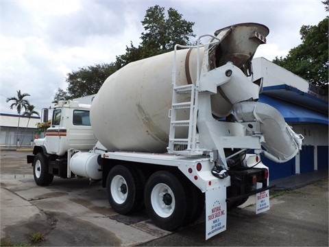 Mezcladoras De Concreto Mack DM690S importada en buenas condicion Ref.: 1420921479223538 No. 3