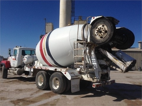 Mixers Concrete Mack RD688S