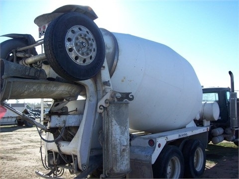 Mezcladoras De Concreto Mack RD686