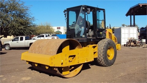 Compactadora Vibratoria Caterpillar CS56