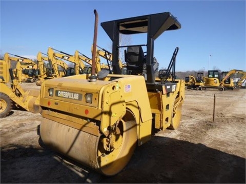 Compactadora Vibratoria Caterpillar CB-434D usada a la venta Ref.: 1421943790009201 No. 3