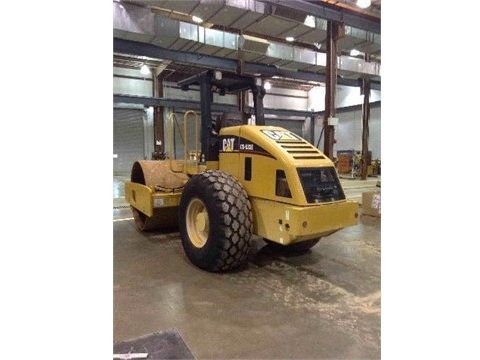 Compactadora Vibratoria Caterpillar CS-533E usada a la venta Ref.: 1422047772138079 No. 2