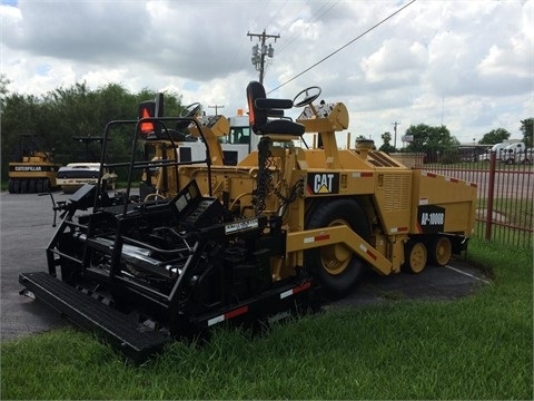 Pavimentadoras Caterpillar AP-1000