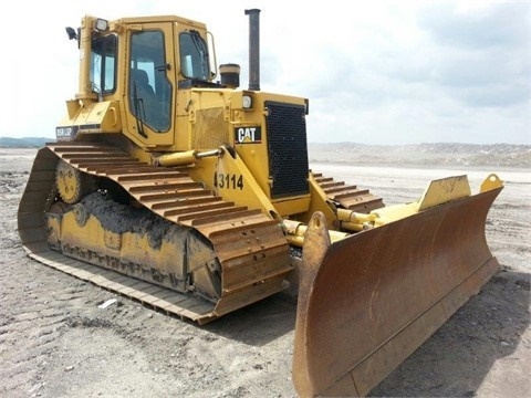 Tractores Sobre Orugas Caterpillar D5H de importacion a la venta Ref.: 1422655393143099 No. 4