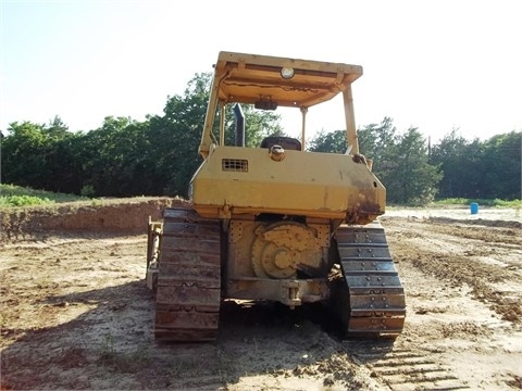 Tractores Sobre Orugas Caterpillar D5H de importacion a la venta Ref.: 1422727187749065 No. 3