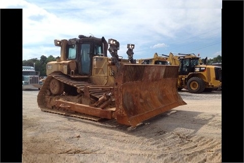 Dozers/tracks Caterpillar D6T