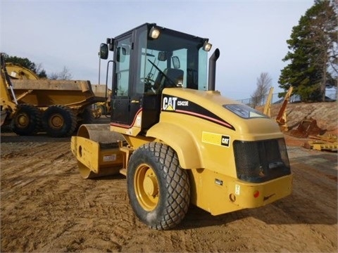 Compactadora Vibratoria Caterpillar CS-423E seminueva en venta Ref.: 1422997326162394 No. 2