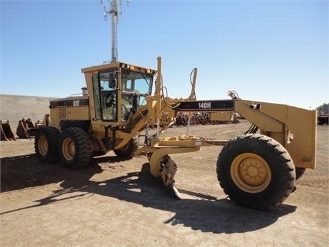 Motoconformadoras Caterpillar 140H de medio uso en venta Ref.: 1423497855518339 No. 4