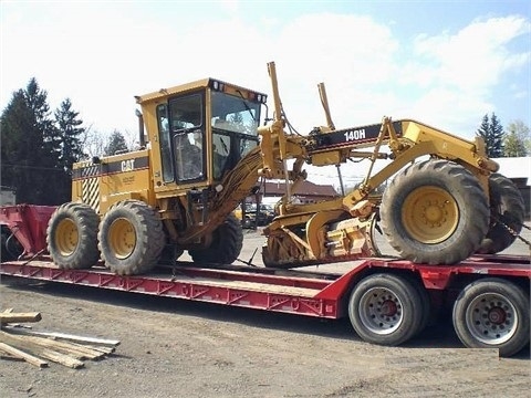 Motoconformadoras Caterpillar 140H seminueva en venta Ref.: 1423582709283049 No. 4