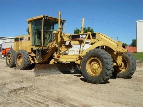 Motoconformadoras Caterpillar 140H de segunda mano en venta Ref.: 1423597684355158 No. 2