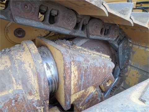 Tractores Sobre Orugas Caterpillar D6R de medio uso en venta Ref.: 1423606033609237 No. 4