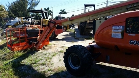 Plataformas Elevadoras Jlg 600AJ usada en buen estado Ref.: 1423609856809747 No. 3