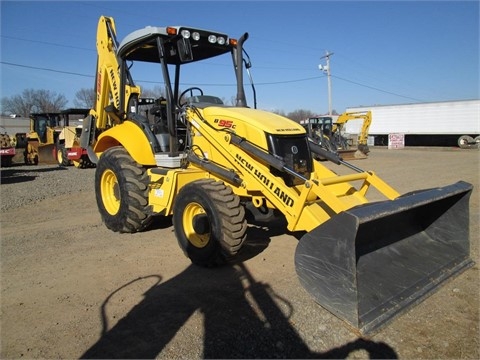 Retroexcavadoras New Holland B95C de segunda mano a la venta Ref.: 1423611982554576 No. 3