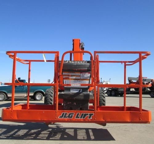 Plataformas Elevadoras Jlg 600AJ seminueva en perfecto estado Ref.: 1423700425022077 No. 3