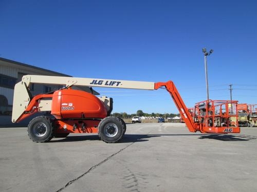 Plataformas Elevadoras Jlg 600AJ seminueva en perfecto estado Ref.: 1423700425022077 No. 4