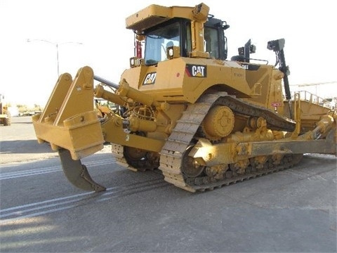 Dozers/tracks Caterpillar D8T