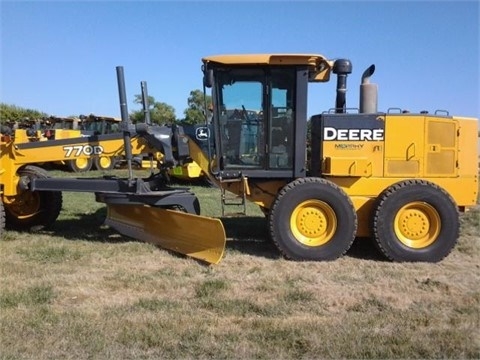 Motoconformadoras Deere 770D seminueva en venta Ref.: 1425346449126988 No. 3