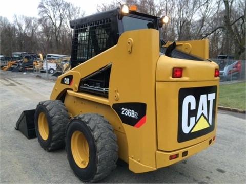 Minicargadores Caterpillar 236B de medio uso en venta Ref.: 1425407071890886 No. 2