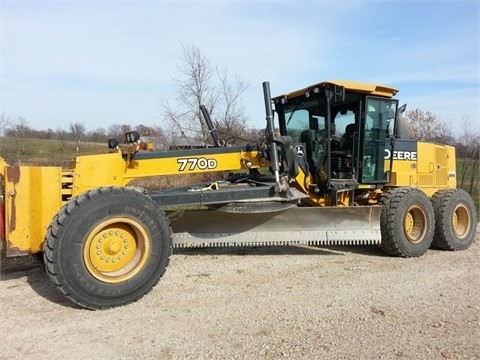 Motoconformadoras Deere 770D importada en buenas condiciones Ref.: 1425420165385783 No. 2