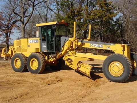 Motoconformadoras Deere 772CH seminueva en perfecto estado Ref.: 1425555730351975 No. 2