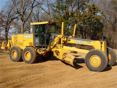 Motoconformadoras Deere 772CH