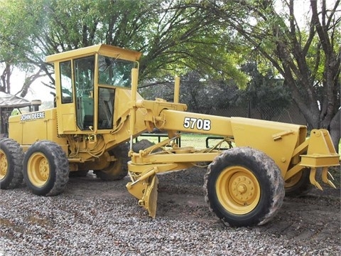 Motoconformadoras Deere 570B usada Ref.: 1425691345687809 No. 2