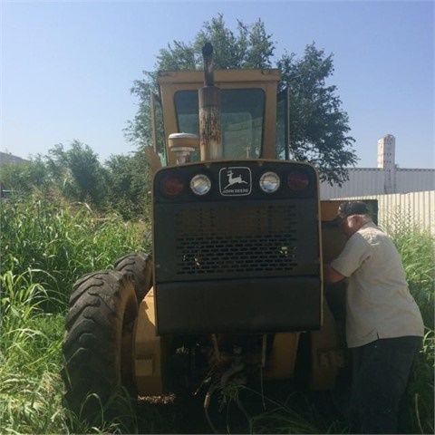 Motoconformadoras Deere 670 usada en buen estado Ref.: 1425744170163287 No. 3