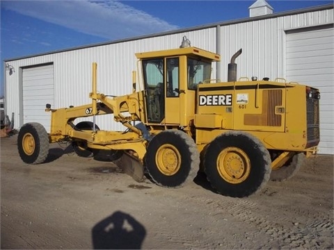 Motoconformadoras Deere 670C