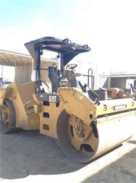 Compactadora Vibratoria Caterpillar CB54 usada Ref.: 1426203107068830 No. 2